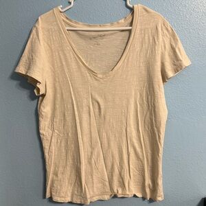 Women’s Universal Thread Cream T-Shirt V-Neck - XL
